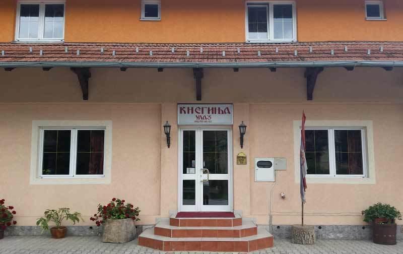 Motel Kneginja Cacak Exterior photo